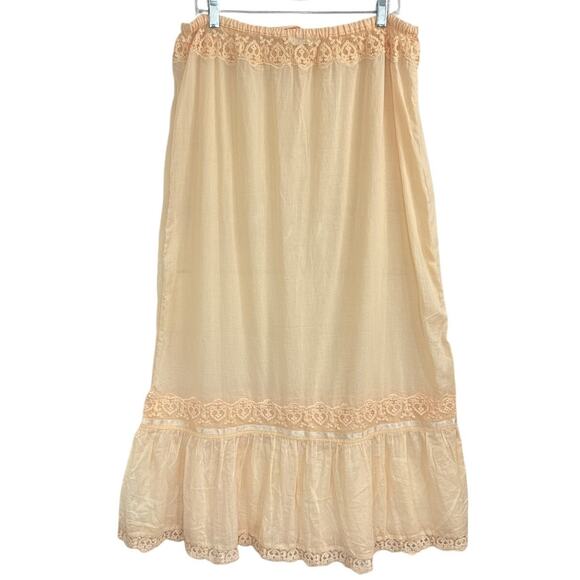 New Free People Intimately Morning Call Half Slip On Peach Skirt Size Small - Picture 7 of 8